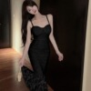 Lace strapless suspender dress， sexy slim fit fishtail dress