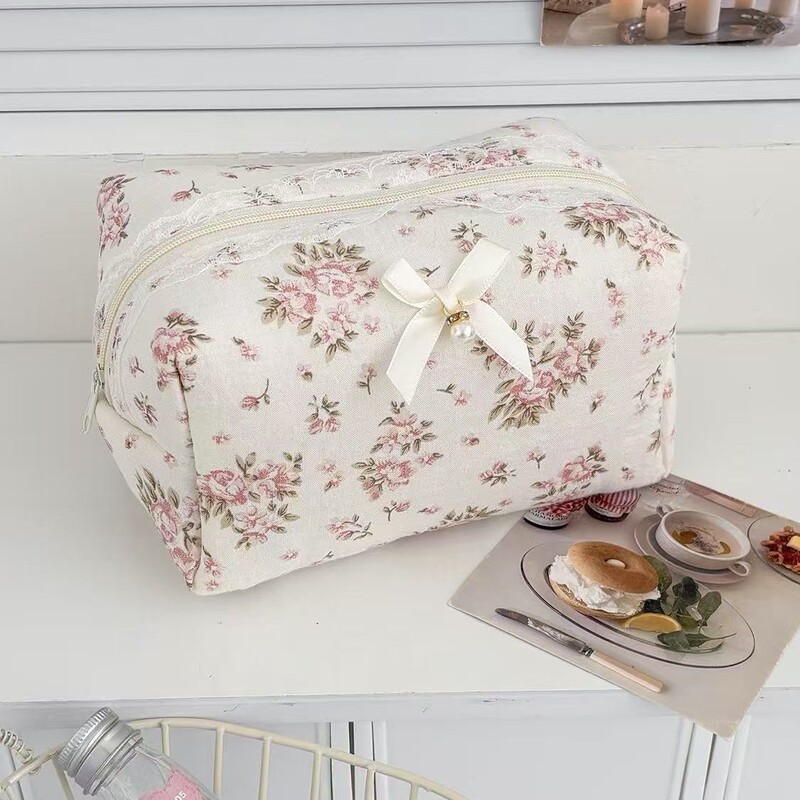 Cross-Border Lace Floral Storage Bag, Fresh and Three-Dimensional Portable Coin Purse, a Must-Have Multifunctional Pencil Case for Students