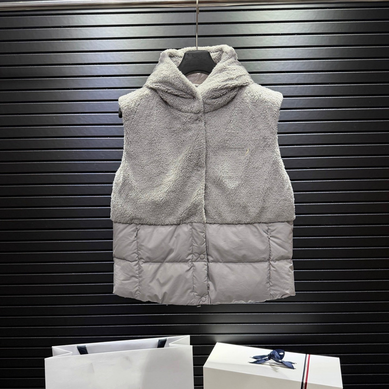 Milan Fashion Brand 26 New Teddy Fleece Hooded Down Vest Women's Down Jacket Cold-Proof Warm Hooded Coat