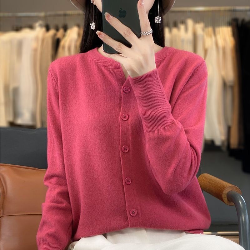 【包芯纱】秋季圆领系扣休闲针织开衫女简约气质百搭外套修身秋