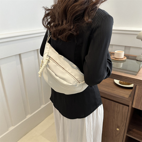 Casual Minimalist Single-Shoulder Bag Crossbody Chest Bag Casual Bags for Women Spring Trend Sporty Minority Waist Bag