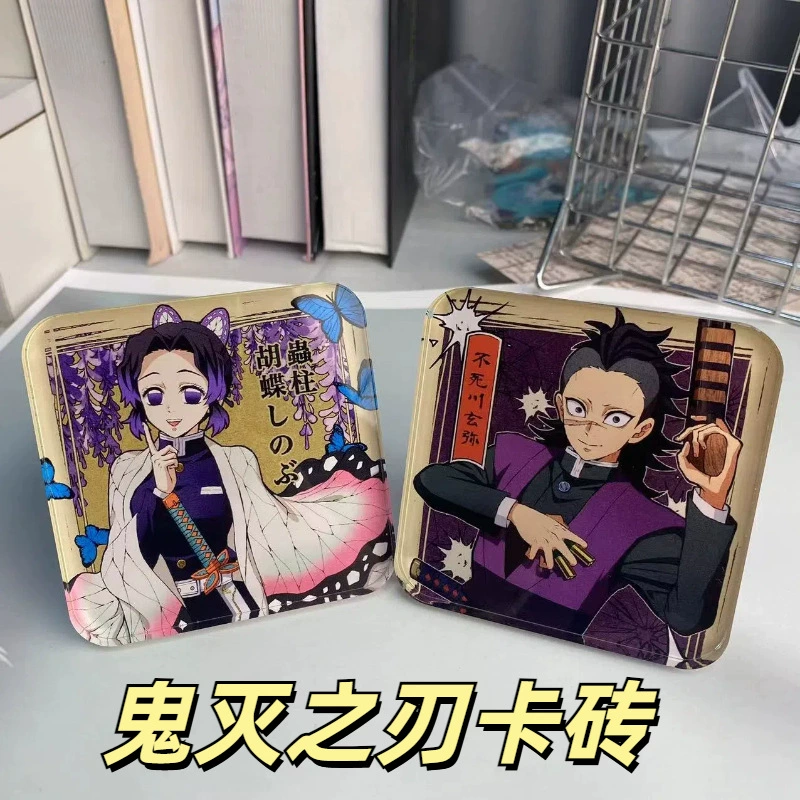 Акриловый кирпич бабочки вокруг аниме-призрак разрушает клинок