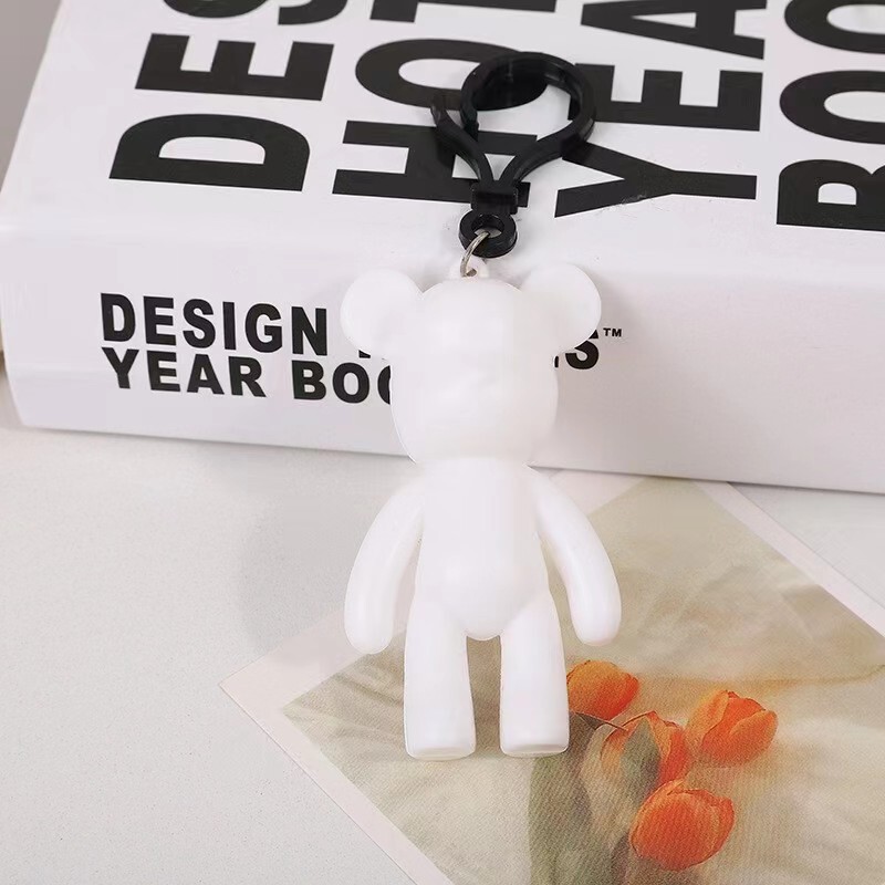 Handmade diy fluid bear key chain graffiti violent bear do-it-yourself coloring bear white embryo toy factory outlet