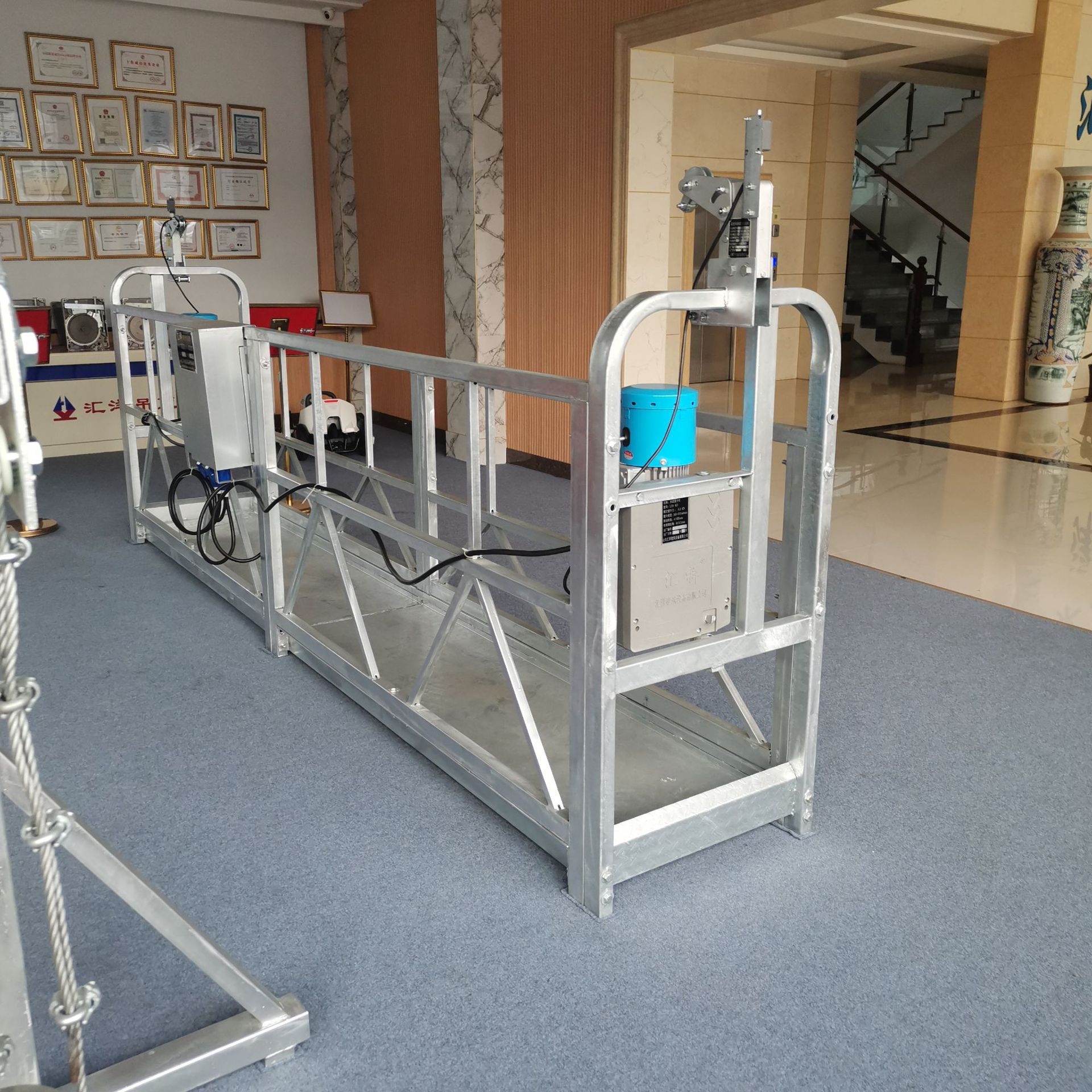 成都镀锌吊篮厂 高层使用电动吊篮  外墙涂料施工电动吊篮