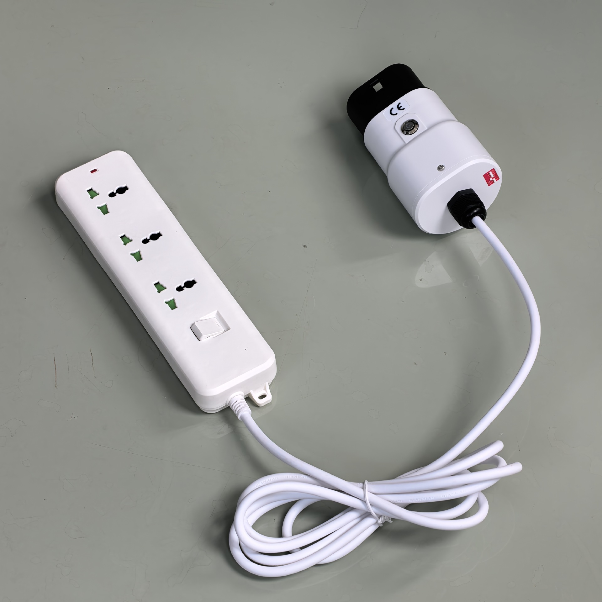 Type2 European Standard Discharge Gun V2L New Energy Discharge Gun Power Outlet for Electric Vehicles Universal Ccs2 Car Use