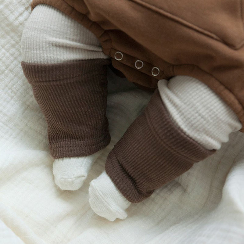 Nuevo estilo coreano bebé mono Otoño e Invierno algodón bebé mameluco hombres y mujeres bebé engrosado fleece mameluco con capucha