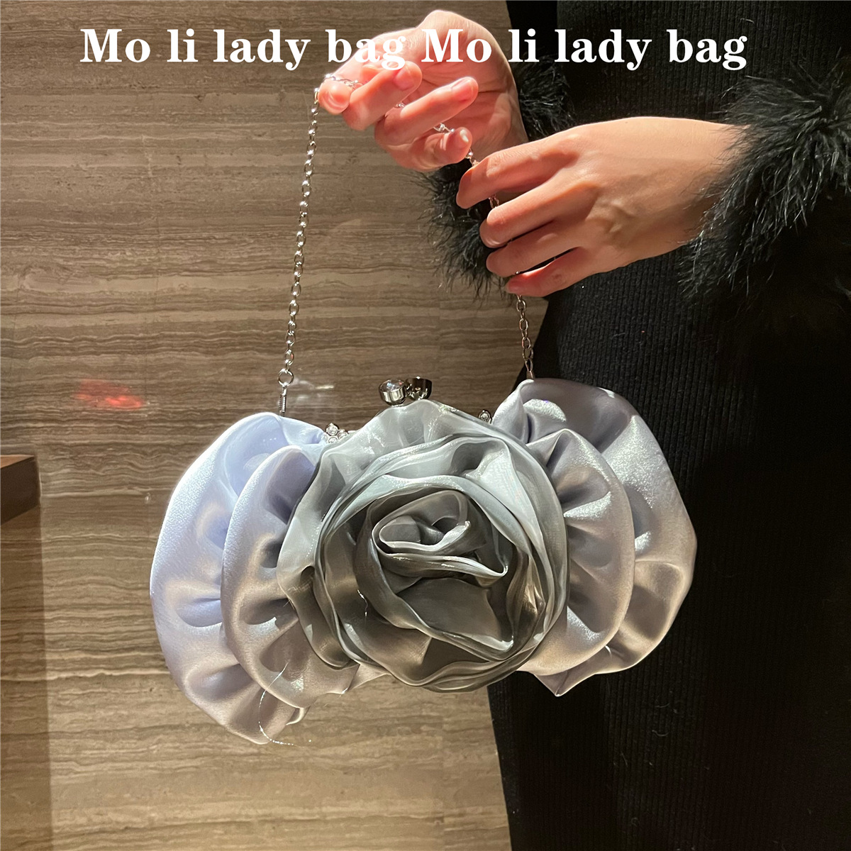 270g Weight Polyester Lining Material Open Closure Type Top Handle Strap Type Evening Bag Bags Type Daily, Street, Shopping Occasion Silk Material Flower Pattern All Seasons Season Women's Gender Elegant, Streetwear Style Square Shape Small Size Red Purple Silver Silk Flower Square Evening Bags 9