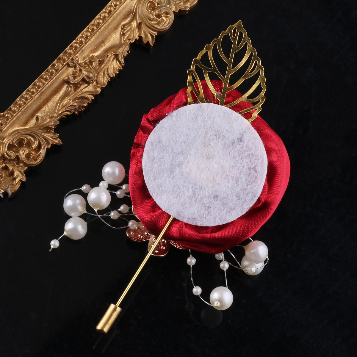 酒红 胸花5.JPG