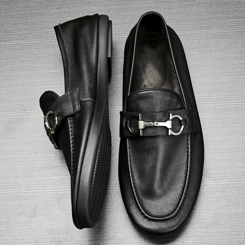 Мужские туфли 2025: летние повседневные лоферы для вождения, слипоны с мягкой подошвой, дышащие, из натуральной кожи, для молодежи, удобные туфли-слипоны