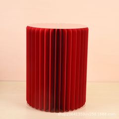折りたたみのデザート台の新型の道具の結婚式のパーティーの置物の折り紙の円柱の赤いローマの柱のデパートのショーウインドーの配置