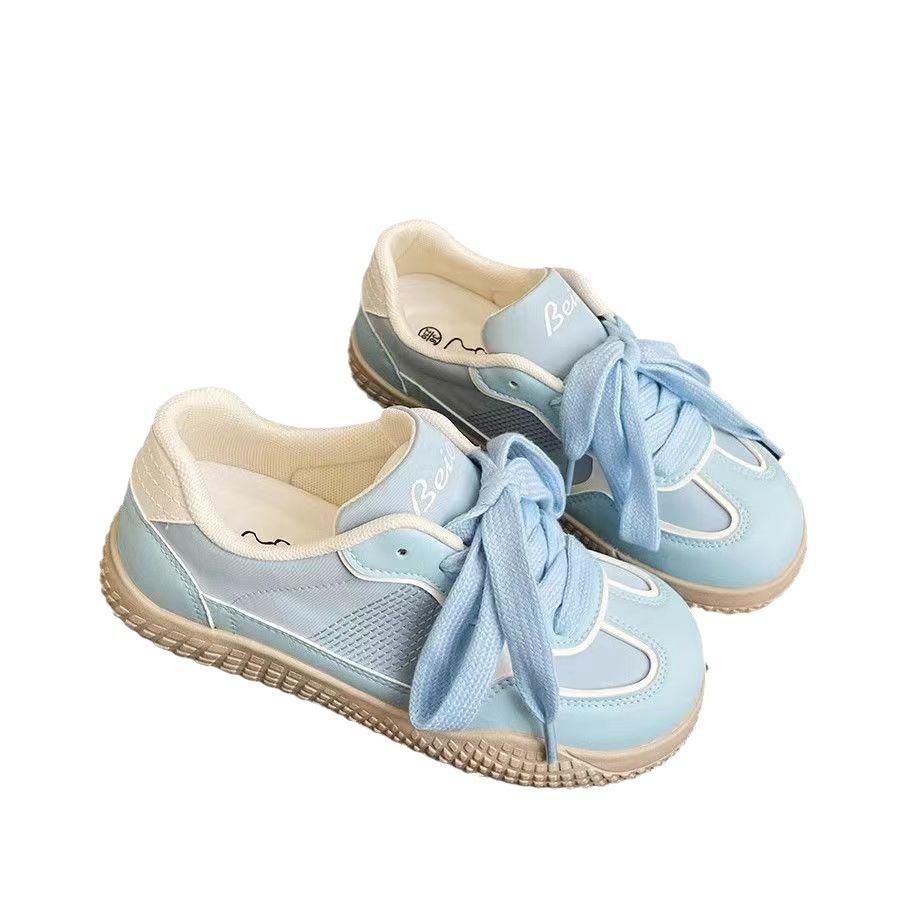 Nuevo estilo chino en línea retro entrenamiento de verano zapatos blancos para mujeres 2024 otoño nuevo nicho Zhong universal zapatos casuales para mujeres