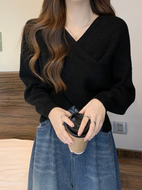 不规则交叉v领套头毛衣女秋季内搭宽松慵懒短款针织衫设计感上衣|undefined