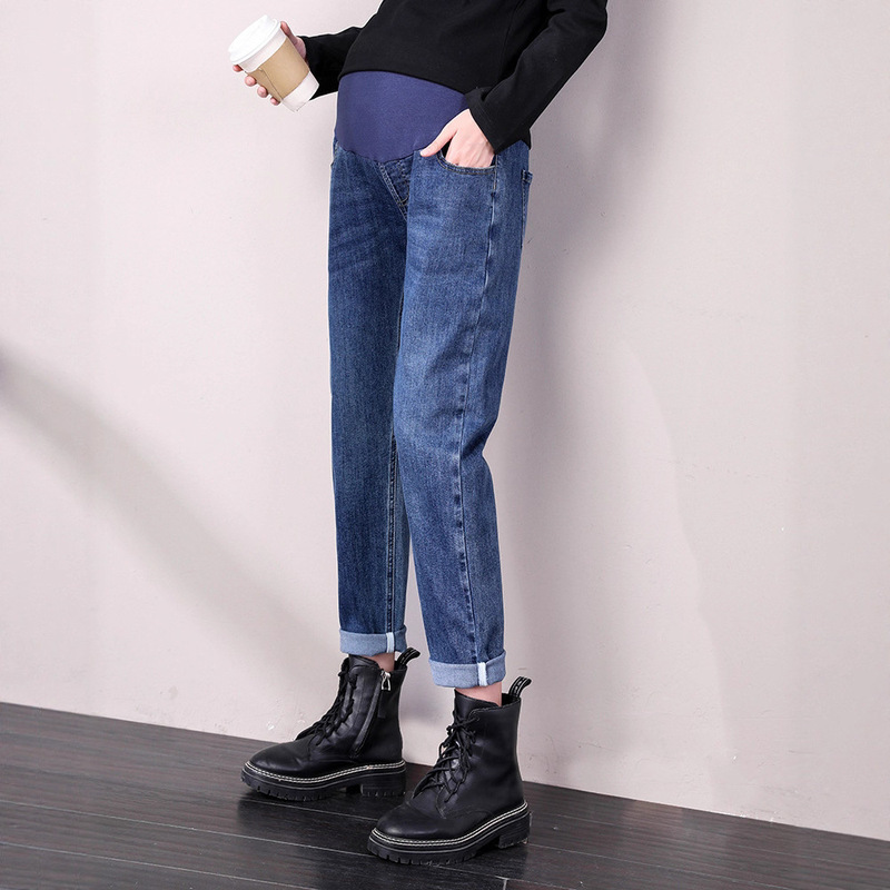 Yunshiba 2022 Spring New Maternity Jeans Small Harem Version High Quality Maternity Clothes 8583