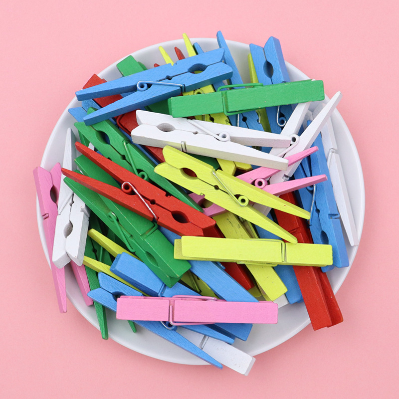 Ventas directas de fábrica 2.5 ~ 7,2 cm, clip de madera de color de madera, clip de almacenamiento, clip de foto de clip de madera pequeño, artesanía de madera