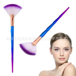 New cross-border hot-selling fan-shaped single makeup brush gradient nylon hair handle high-glossing brush blush brush beauty tools