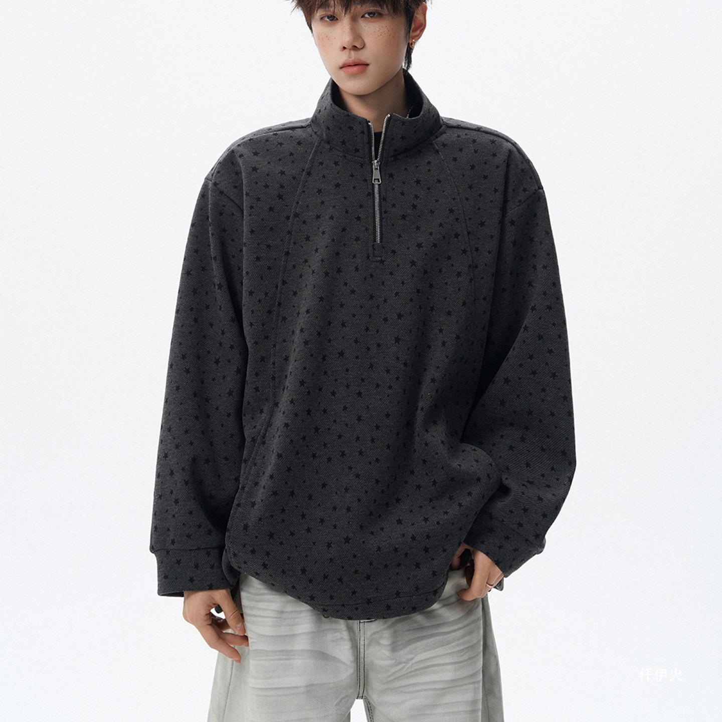 American-style heavyweight five-pointed star print half-zip stand-up collar sweatshirt, men's autumn new collection, featuring a unique and trendy design