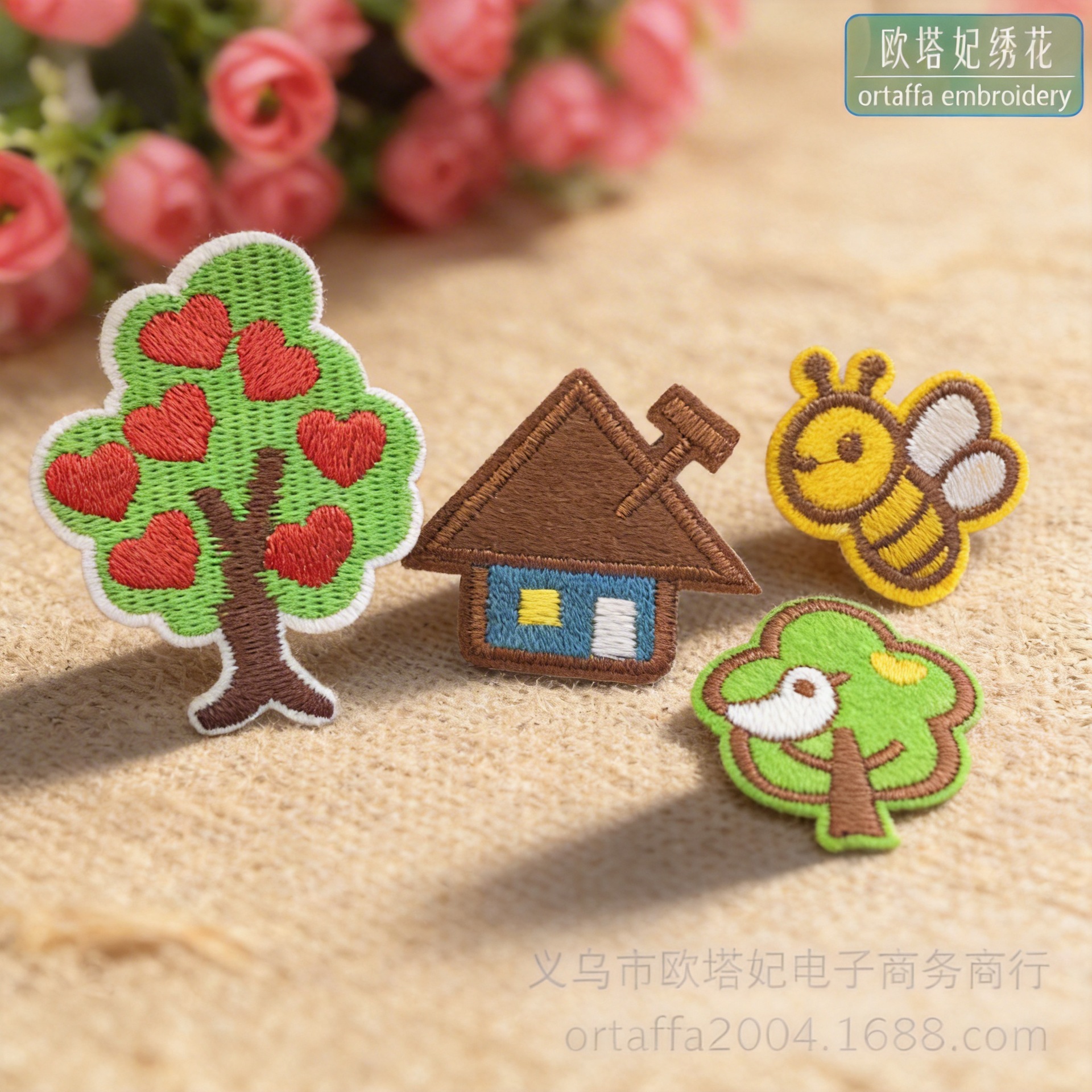 可爱卡通绣花贴布贴绣标蜜蜂刺绣章仔小树补丁贴花背胶熨烫贴辅料