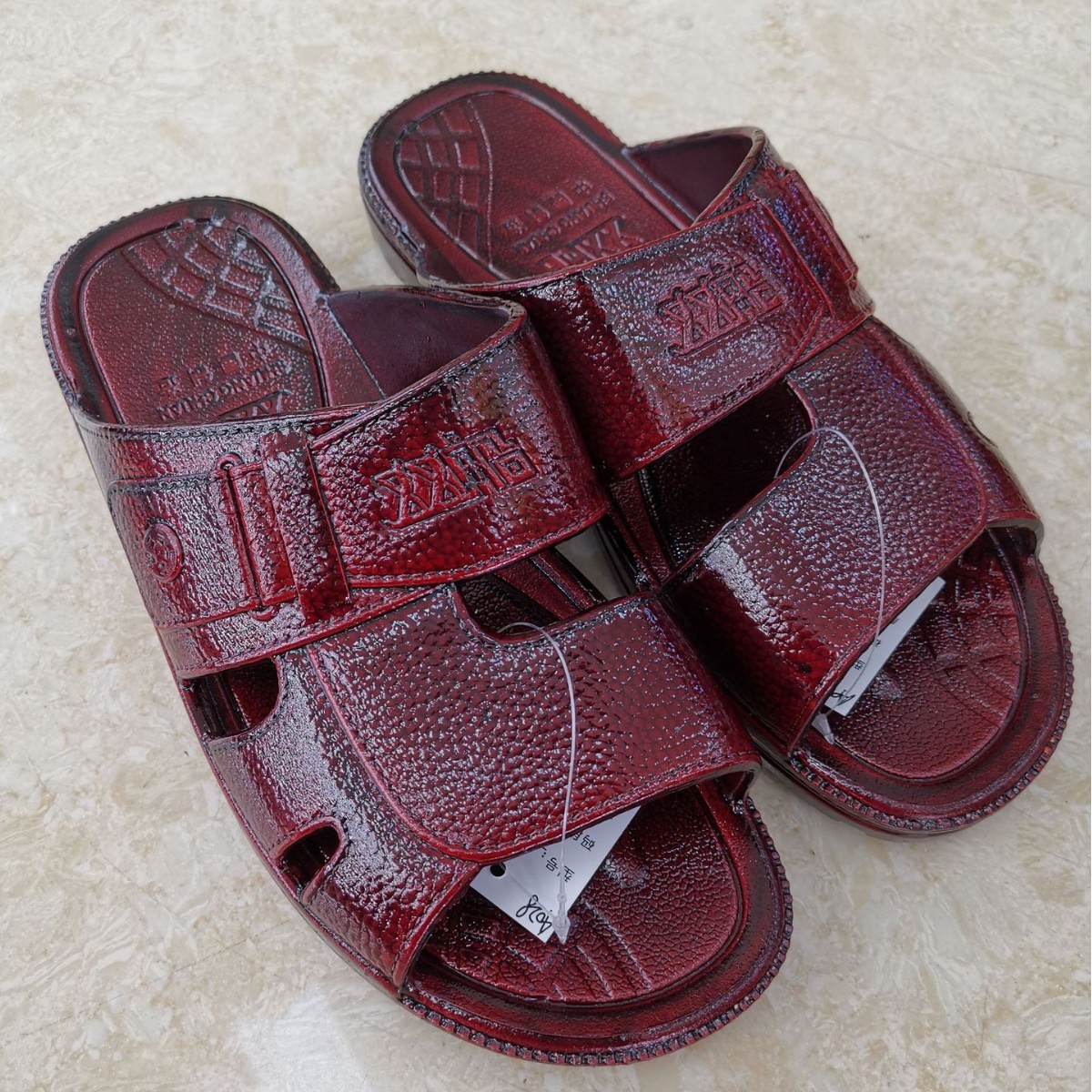 968双船男油拖夏季防滑厚底不搁脚中年男士红色油拖鞋吴川厂批发