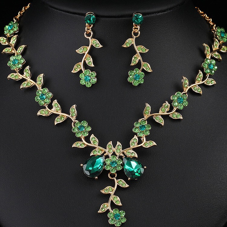 European and American Jewelry Necklaces and Earrings Set High-End Three-Piece Set Bridal Wedding Accessories New Foreign Trade Cross-Border Supply