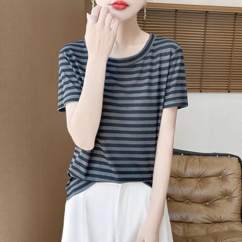 Cross-Border 2025 Summer New Fine-Spun Round-Neck Knitwear Women's Short-Sleeved T-Shirt Women's Color-Blocked Striped Loose Vest