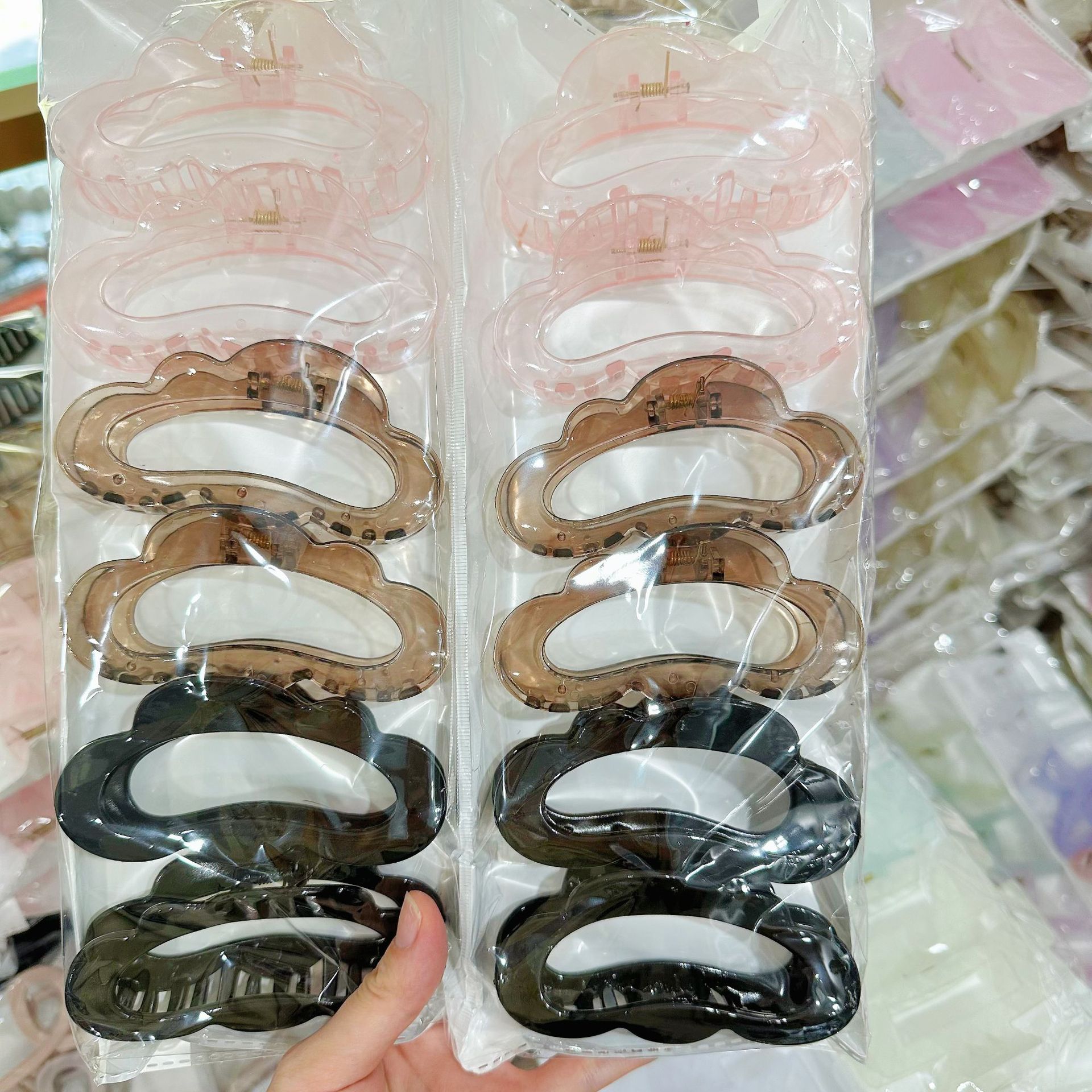 Amazon transfronteriza pintura de goma de gran tamaño clip de pelo espalda Cabeza de tiburón clip de pelo volumen multi horquilla dos yuanes accesorios para el cabello al por mayor