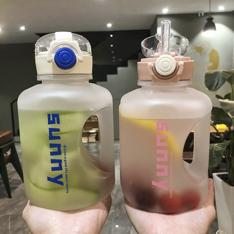 High quality capacious straw with glass, cute handheld plastic sports bottle