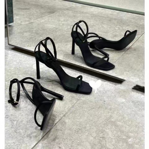 Comfortable Fit in Various Sizes