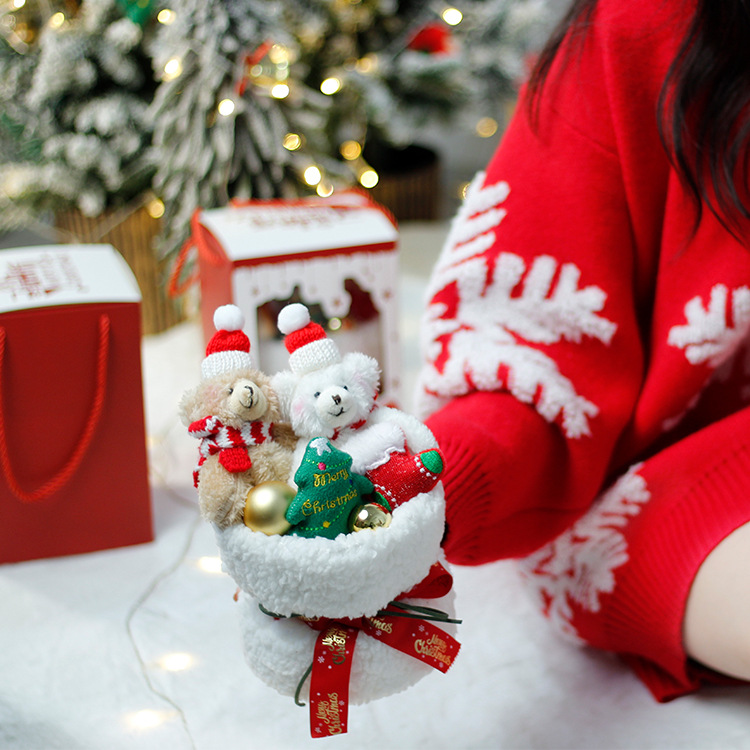 Navidad oso pequeño ramo de flores muñeca mano flores regalo de cumpleaños creativo para la novia flores de Navidad flores de inmortalidad