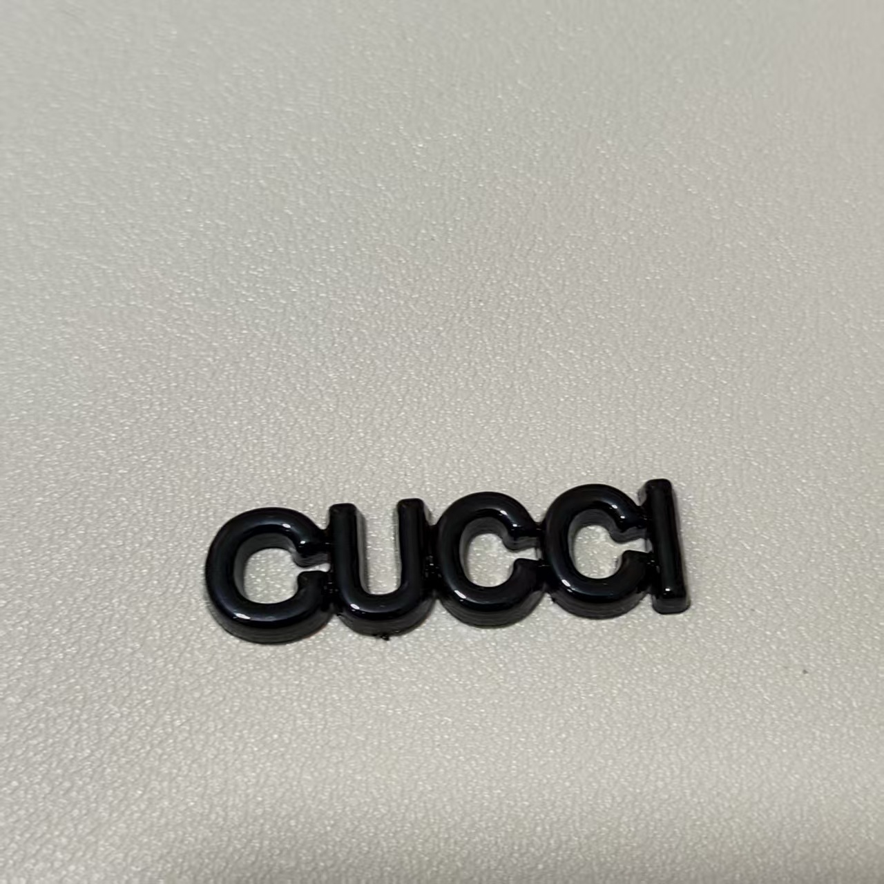 d韩版配件CIyi化妆盒CUC饰品配件发饰配件英文字母工艺品带洞洞鞋