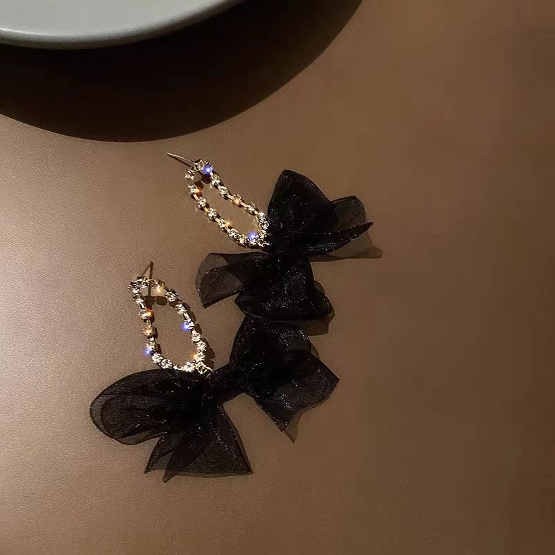 Retro brand geometric small design fashionable earrings with bow