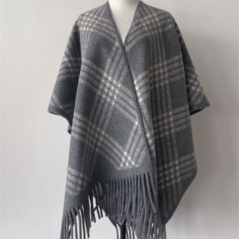 45-89 Tinta pintada capa gruesa caliente de color contrastante otoño invierno nuevo bufandas de capa de bordilla nacional chal a cuadros