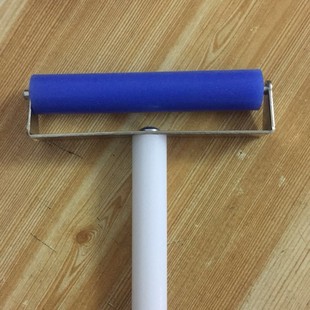 Blue domestic patch roller push wheel mobile phone film tool soft silicone manual roller 6cm-10cm