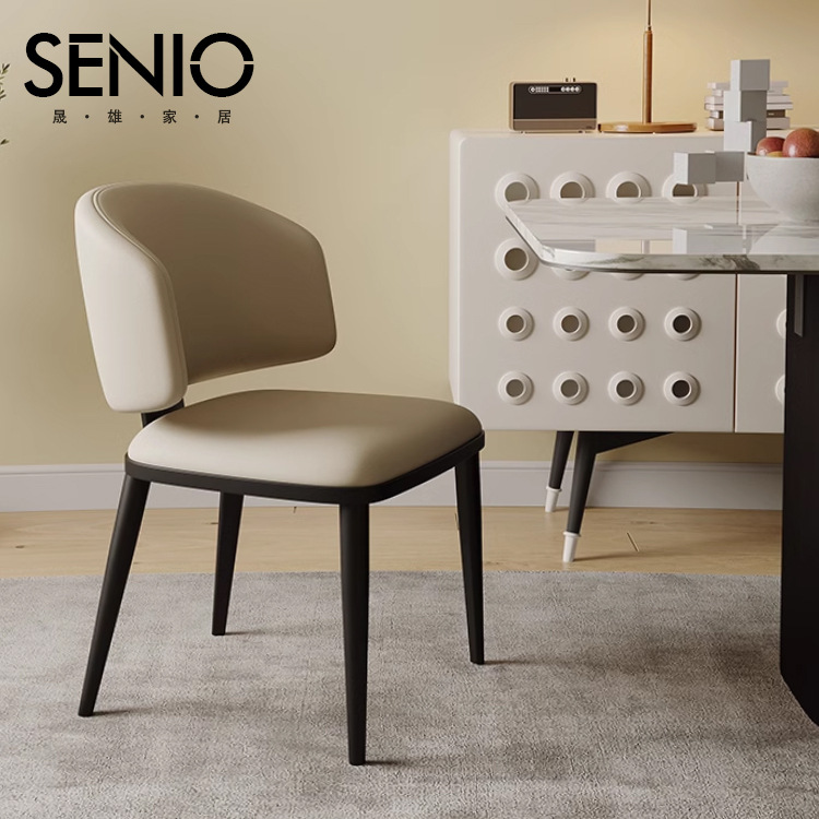 食事椅子クリーム風現代シンプル背もたれ椅子高級感気式軽豪華ホテル接待商談レストラン腰掛け