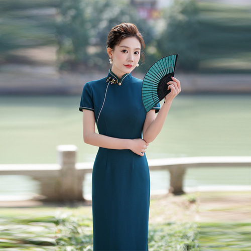 Peacock blue chinese dresses long cheongsam for women lady restoring ancient ways Chinese Dresses for womeng girls cheongsam retro qipao high split show host singers dress