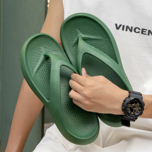 Dung Flip Flops Men's 2024 Summer Thick Bottom Wear-resistant Beach Sandals Non-slip Soft Bottom High-end Men's Slippers