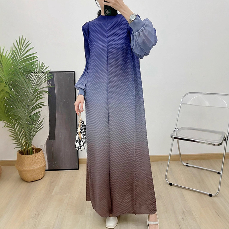 Miyake's High-End Gradient Color Long Dress, Ankle-Length Super Long Dress, High-Quality Export Plus-Size Women's Dress Miyake's High-End Gradient Color Long Dress, Ankle-Length Super Long Dress, High-Quality Export Plus-Size Women's Dress