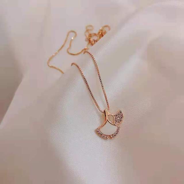 46#扇形项链