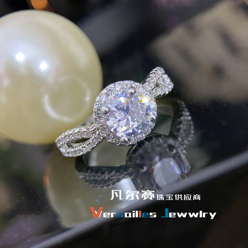 Versa wedding ring plated S925 sterling silver engagement simulation Diamond Mosan niche micro-inlaid ring female Seiko ring wholesale