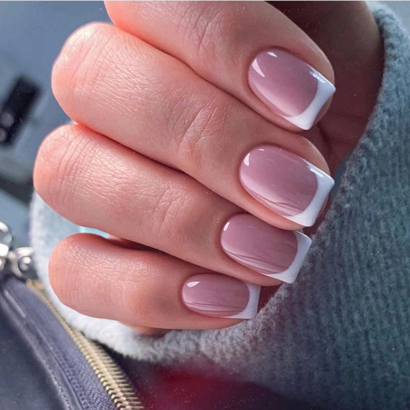 Le Fan Nail Art White French Style Wearable Nail Tips Short Simple Design Export Cross-Border False Nails Wholesale