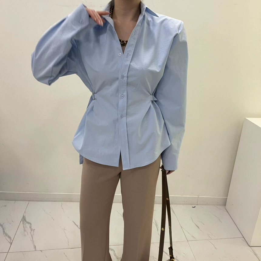 Корейская рубашка с длинным рукавом, новая коллекция весна 2025 года, корейский дизайн, с плечевыми вставками и эффектом стройности талии, универсальная женская рубашка.