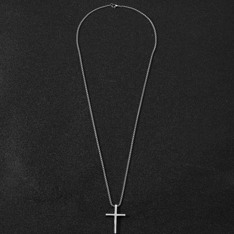 Collana da uomo in acciaio inossidabile con croce in titanio e acciaio, ciondolo versatile alla moda con personalità hip-hop_voghion.com