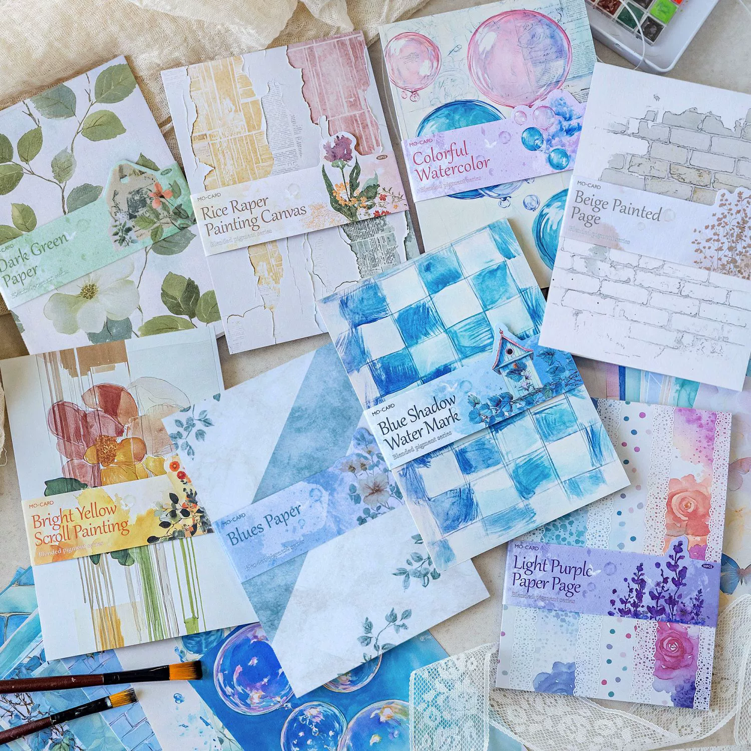 Серия бумаги MoMo Material: винтажная акварельная бумага для журналинга и основа для коллажей.