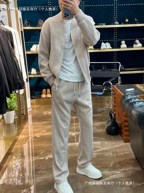 2025 New Autum Men's Designer V Neck Suit Casual Fashion Versatile Niche Handsome Suit Cotton