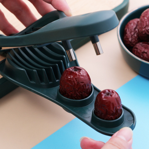 New Multi-Functional Slicer, Household Plastic 2-in-1 Fancy Egg Cutter, Stainless Steel Red Date Pitting Tool