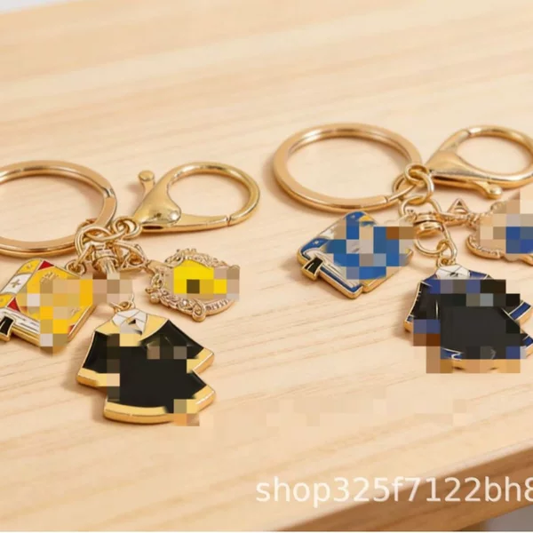 Cartoon Harry Magic Keychain Gryffindor Hogwarts Logo Badge Bachelor's Robe Pendant Wholesale