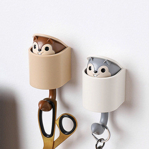 Creative cute squirrel hook, no punching, sticky hook, door hanging clothes hook, wall hanging, entryway storage key hook