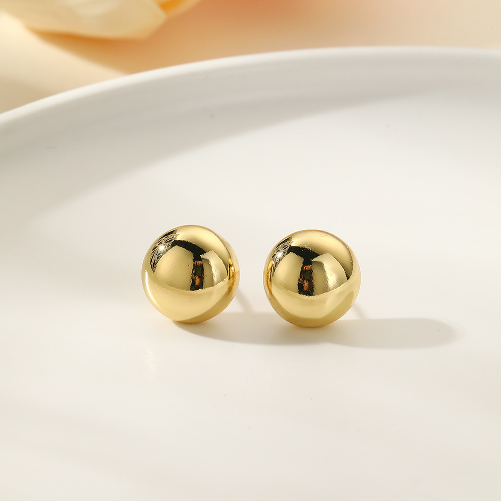 1 Pair Simple Style Classic Style Solid Color Plating Copper Ear Studs display picture 2