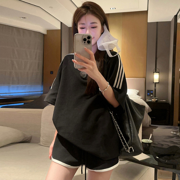 검은색