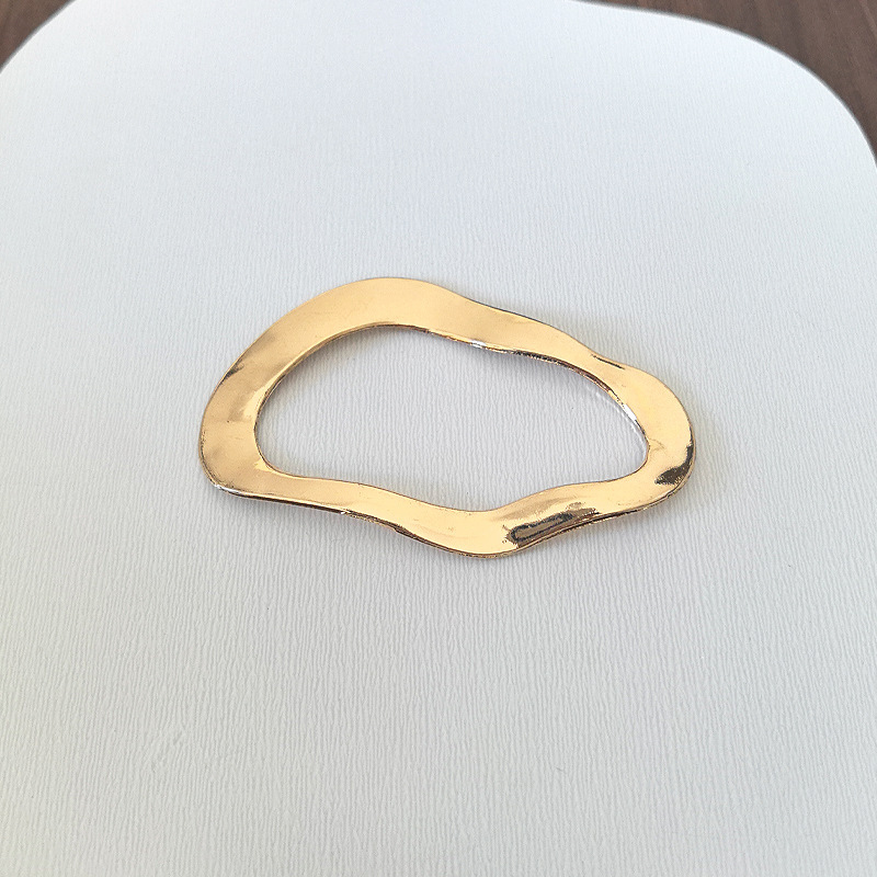 ヨーロッパとアメリカの水着装飾バックル、特殊形状合金バックル、衣料品アクセサリー、バッグ、靴バックル、チェーンアクセサリー、亜鉛チャームバックル、衣料品|undefined