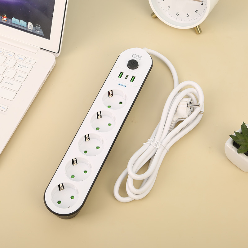 2USB+1PD欧孔欧规欧标插座带安全门5位袋装插排比利时荷兰爱尔兰